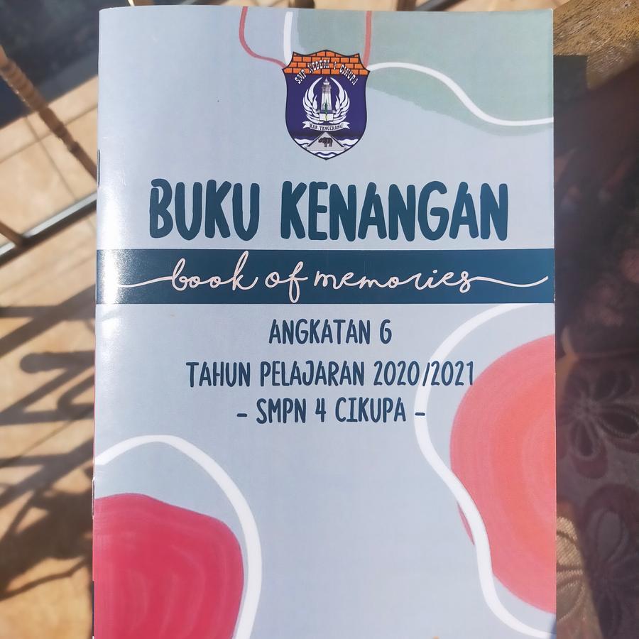 Buku Kenangan Sekolah / Buku Tahunan Sekolah