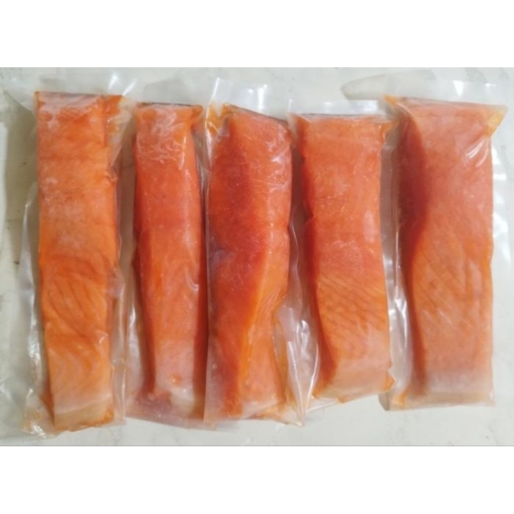 

Salmon Fillet Premium @1kg isi 3 pcs