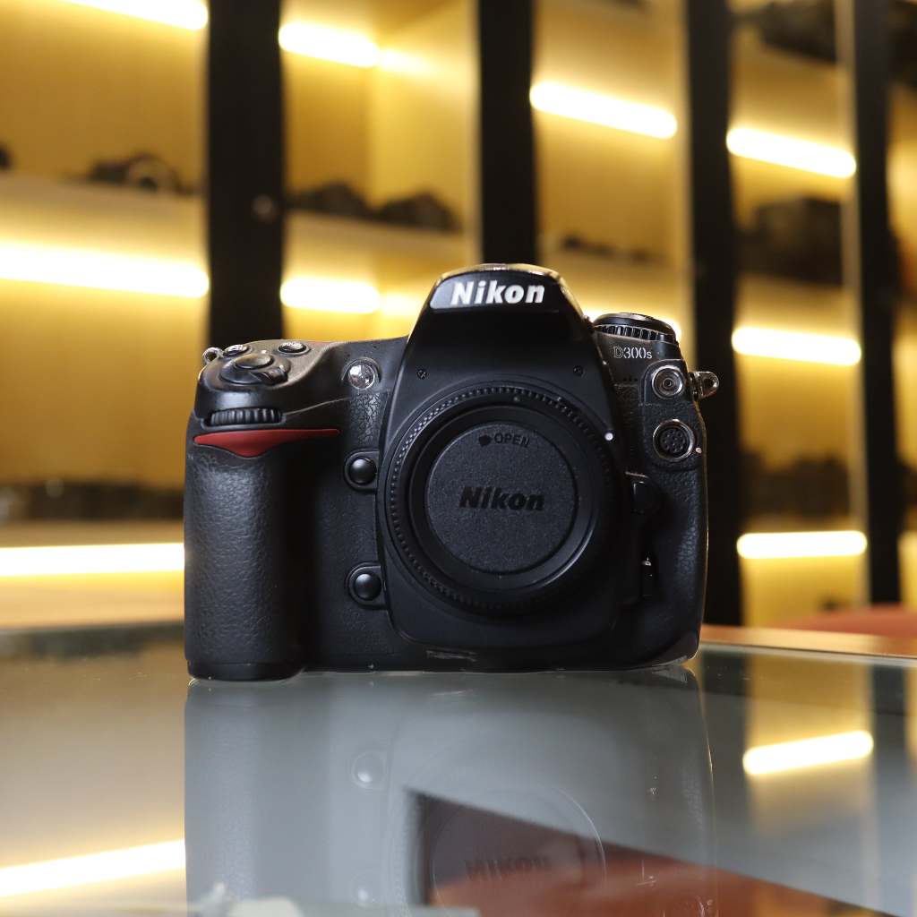 Nikon D300S Body Only Mulus