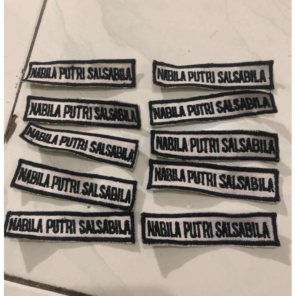 

NAMETAG 1 HARI JADI LANGSUNG KIRIM BISA REQUEST