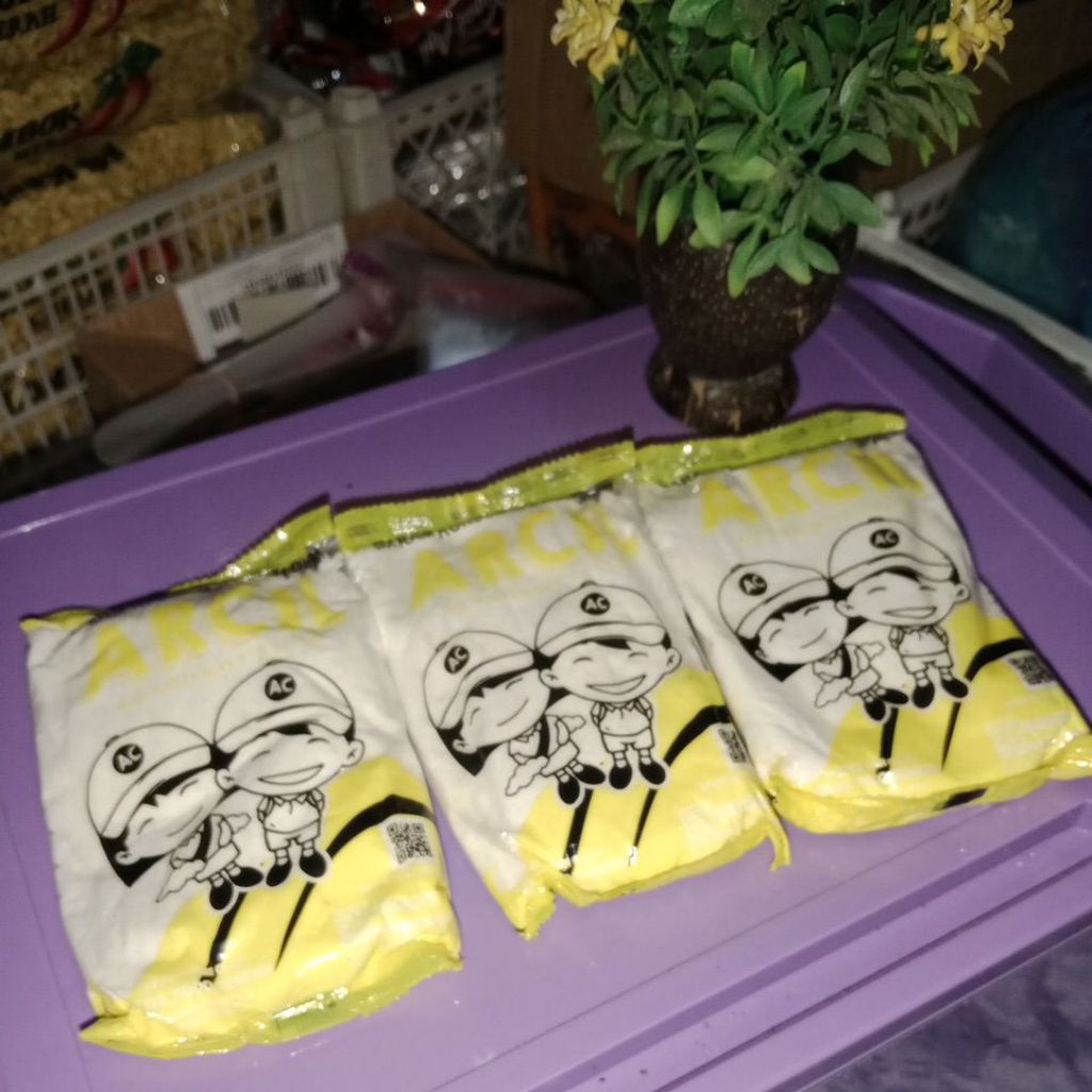 

Garam dapur ber yodium 200g isi 3 pcs