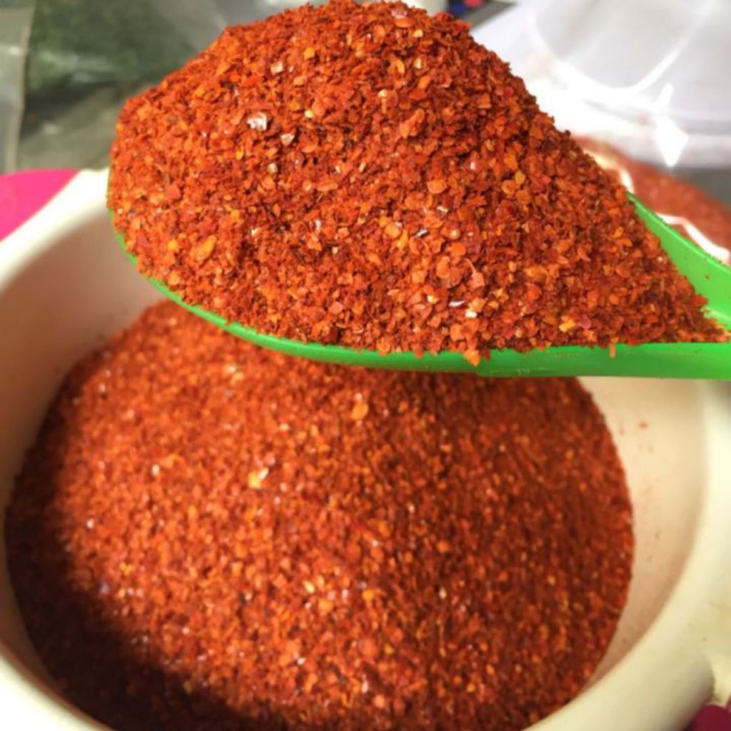 

Cabai Bubuk Extra Daun Jeruk 1kg Terpedas Terlaris