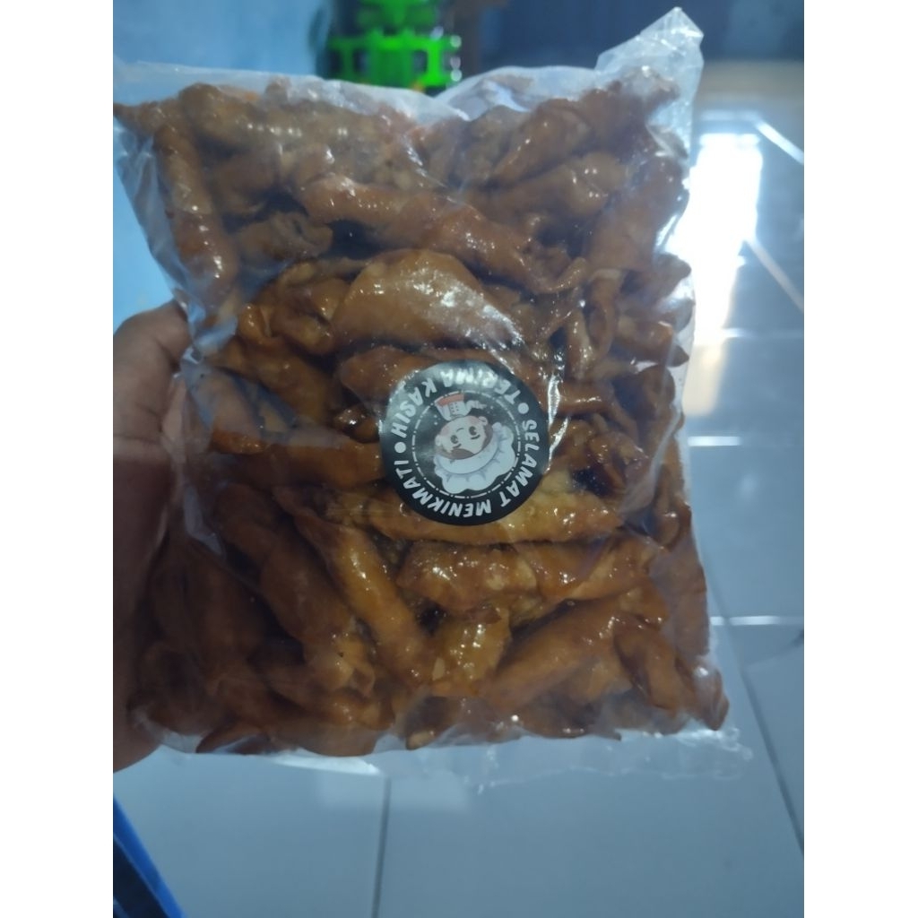 

Cemilan enak (kacang sembunyi)