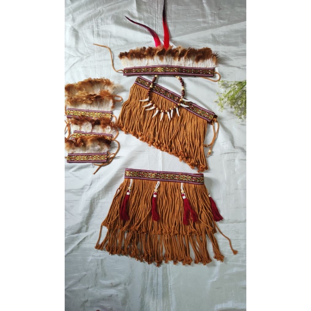 Baju adat anak perempuan Tk