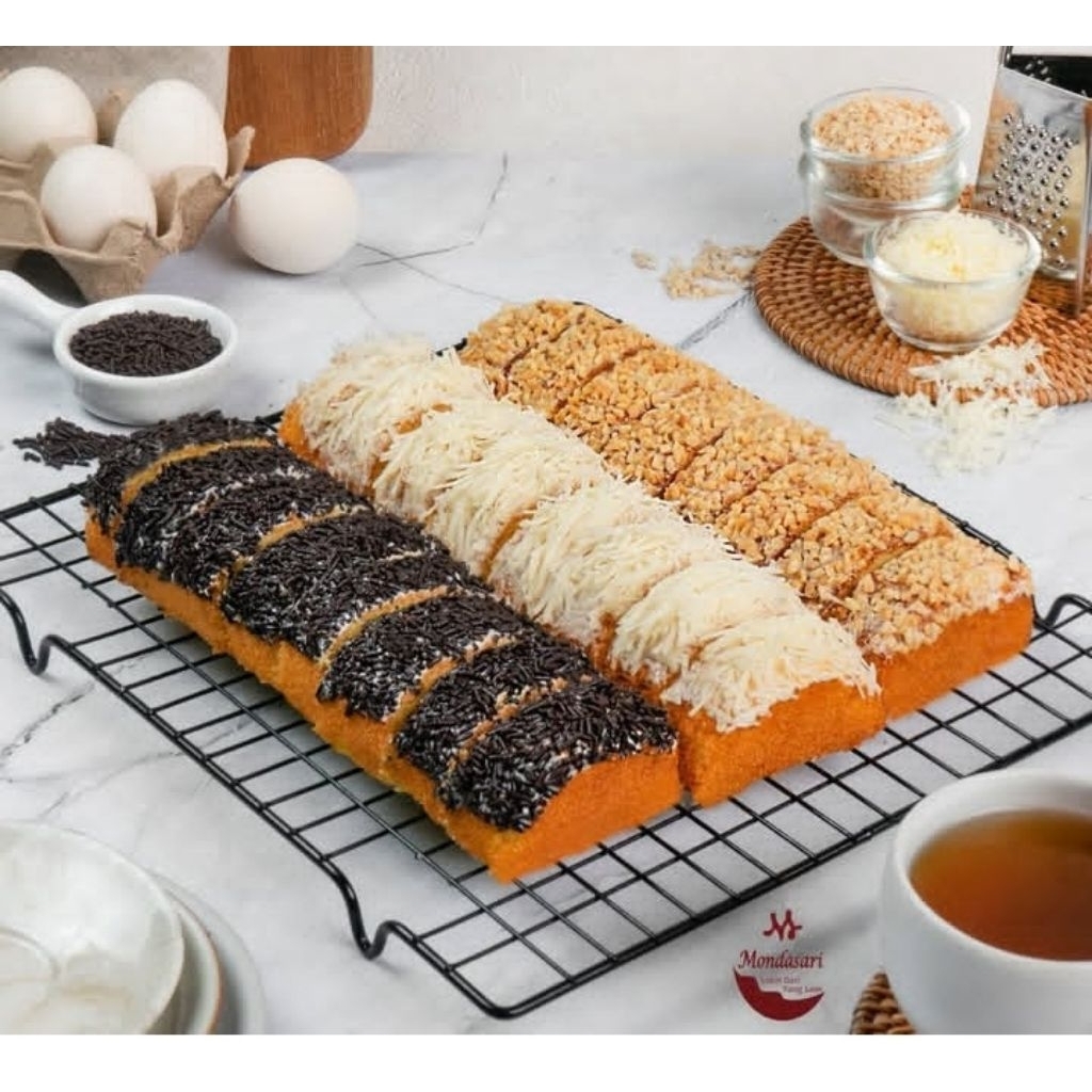 

MONDASARI BAKERY BOLU GULUNG STRAWBERRY MONDASARI BAKERY BOLU GULUNG 3 RASA, BOLU GULUNG CERES COKLAT