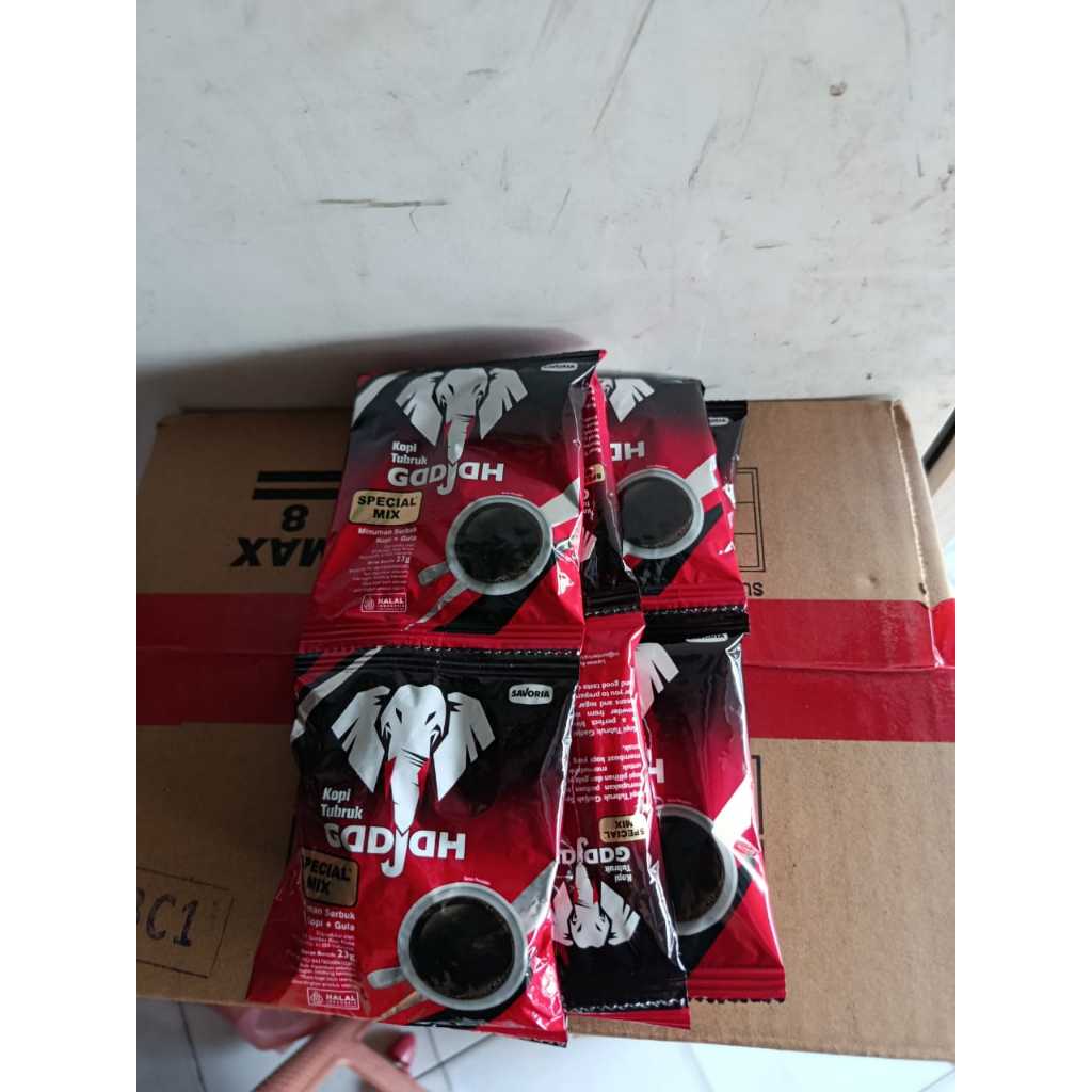 

Kopi Tubruk Gadjah Special Mix Renteng ( 10 Sachet x 23g )