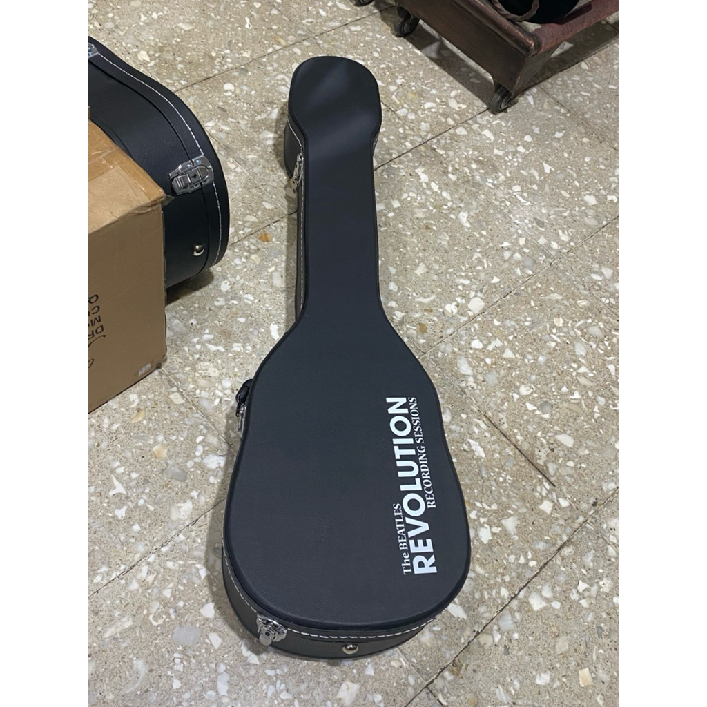 Hardcase Gitar Bass Model Hofner