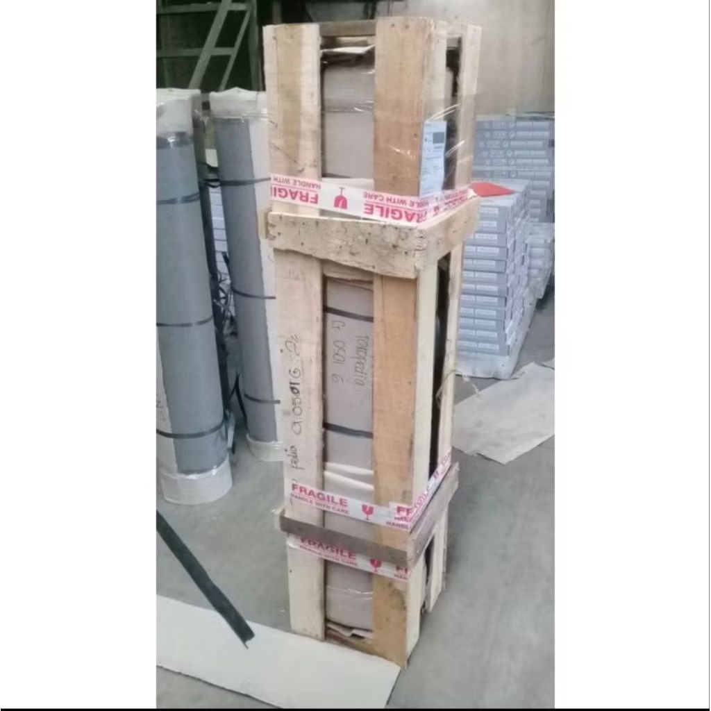 

PETI KOSONG UNTUK PACKING HPL