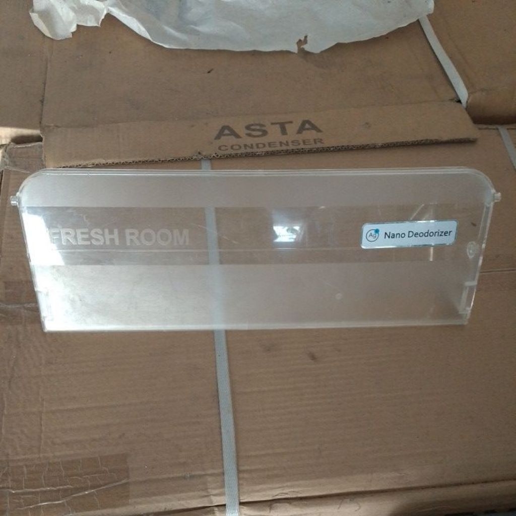 Tutup freezer kulkas Polytron original