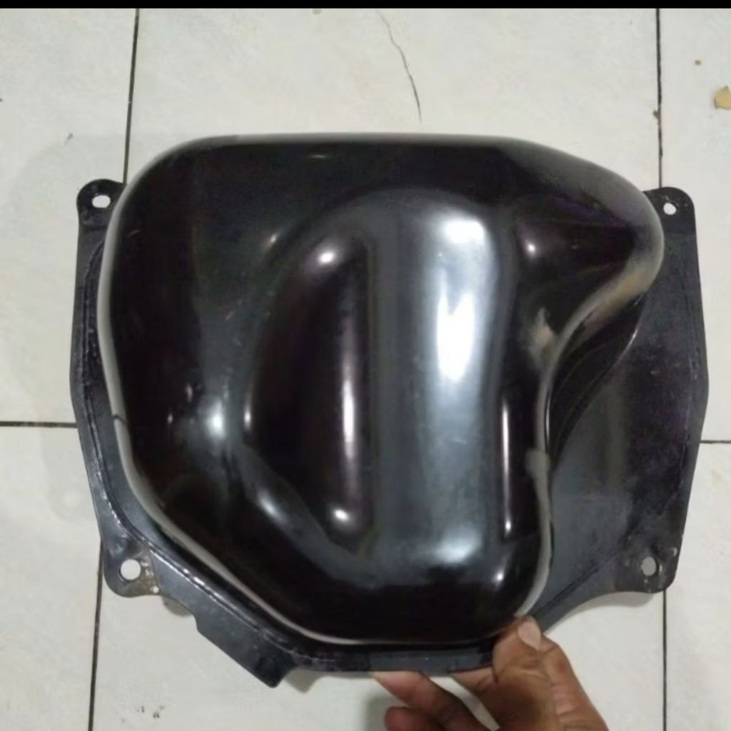 tanki/tangki bensin Honda beat fi,scoopy injeksi
2015/2016.barang second original lepasan motor utuh
