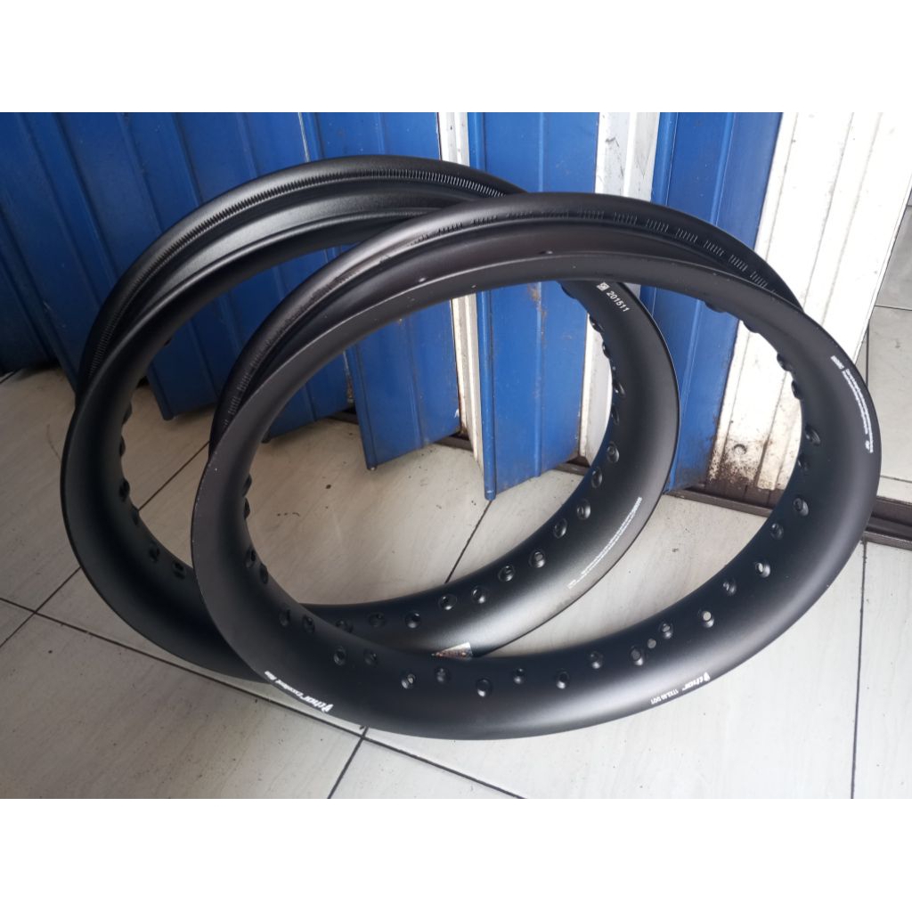 velg 250/300 17 U shape comet dan thor