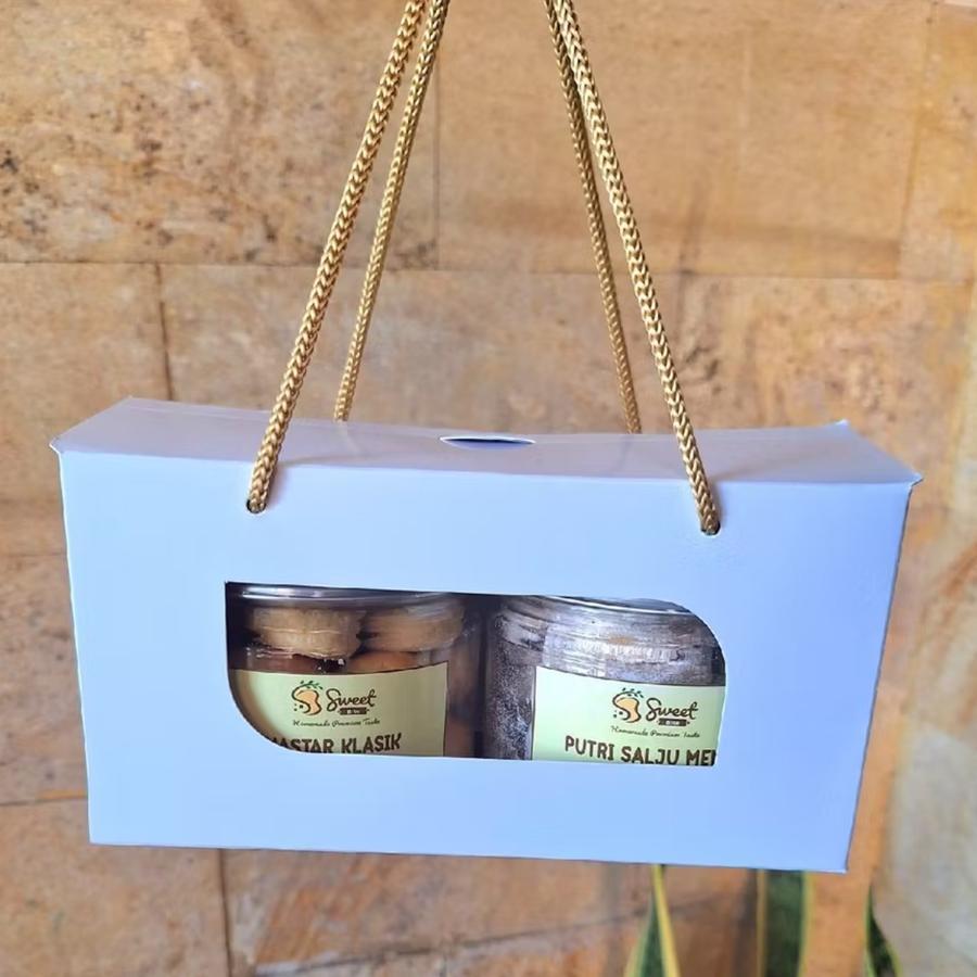 

Tas Hampers Cantik Kue Roti Cake Wara Baby Blue Muat 2 Toples