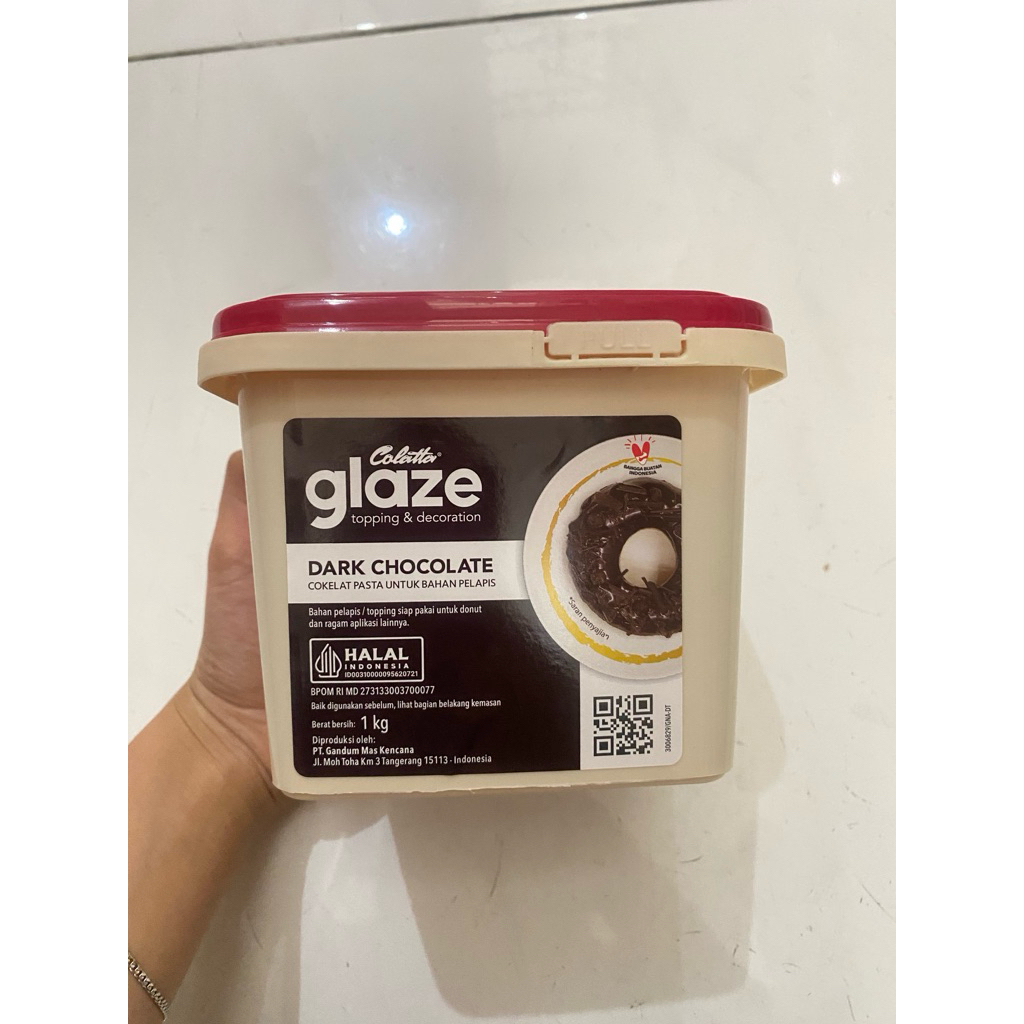 

Colatta glaze dark 1kg