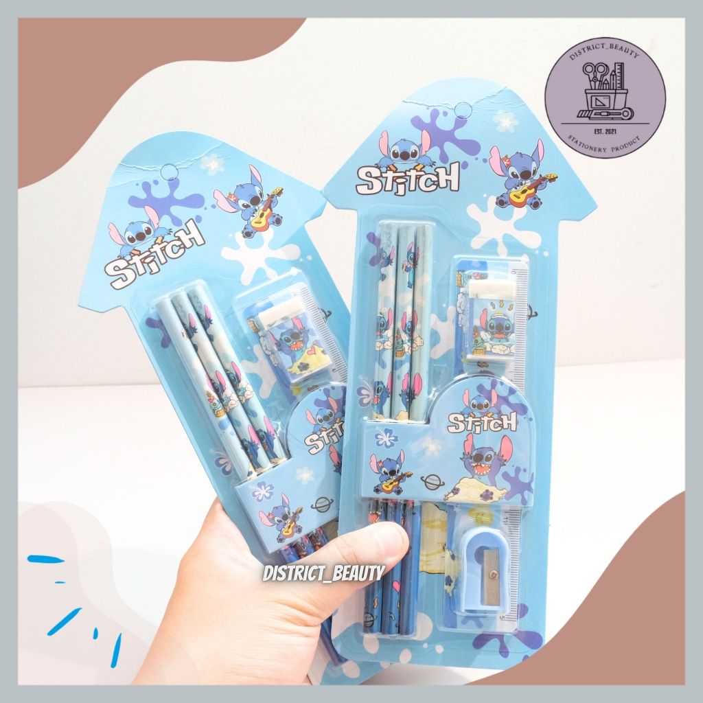 

PAKET XIMI SEGITIGA MOTIF STITCH 1 SET ALAT TULIS ANAK SEKOLAH MOTIF STITCH LILO BIRU BLUE COLOR PENSIL PENGHAPUS RAUTAN 1 SET KOMPLIK ATK ANAK MOTIF STITCH