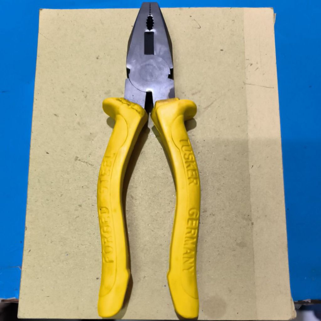 Tang Kombinasi 8 inchi made in Germany