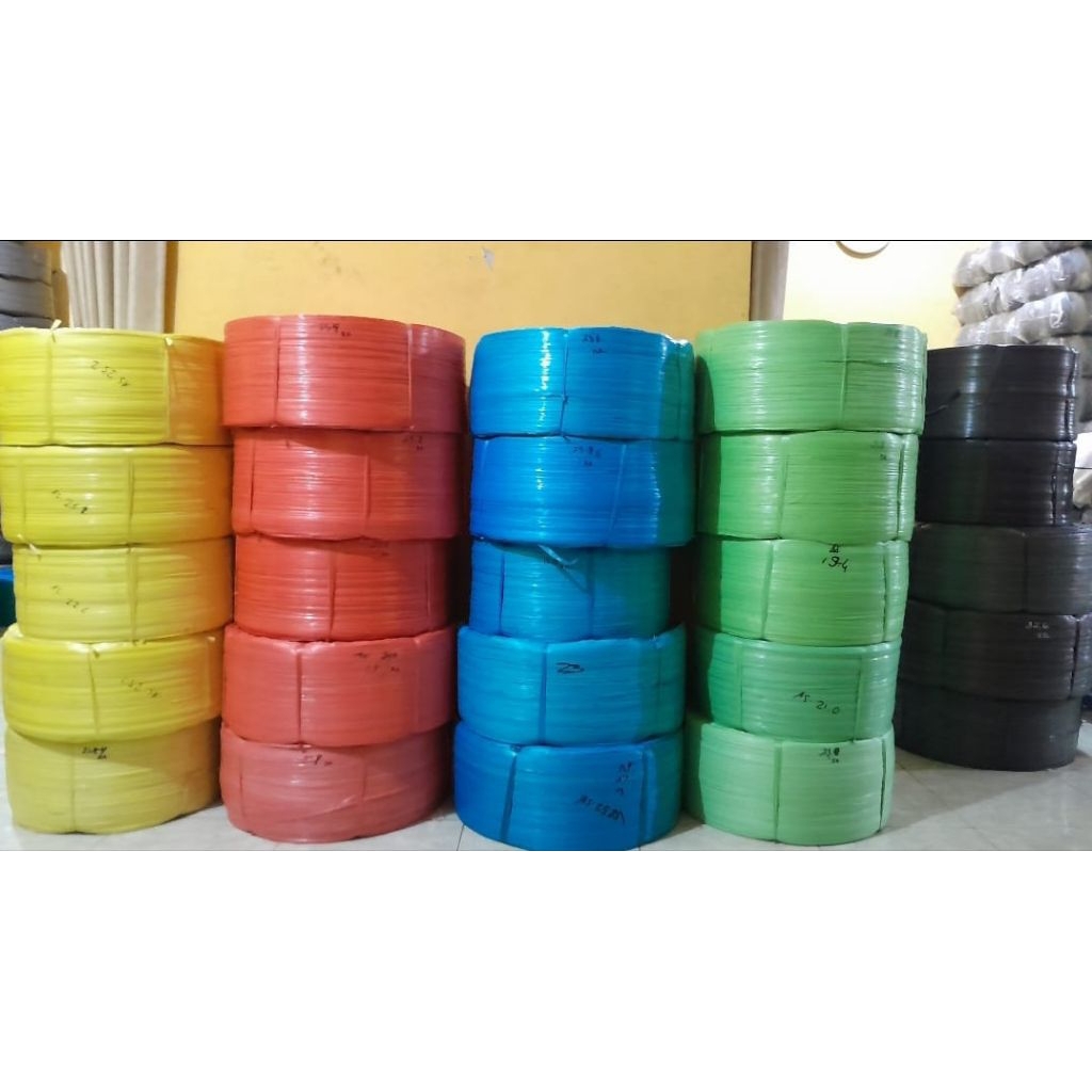 

TALI RAFIA GULUNGAN 10KG s/d 60KG (ALL KURIR & CARGO)