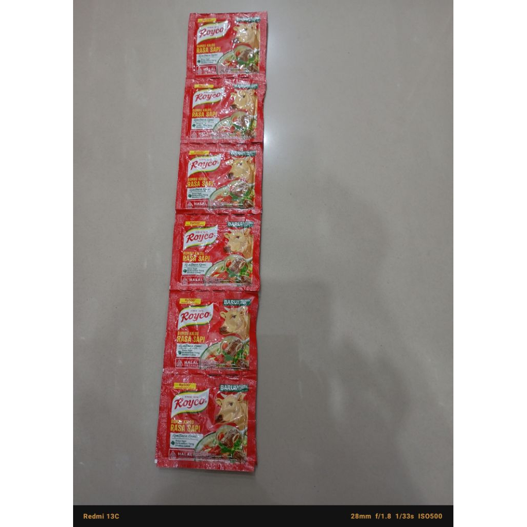 

ROYCO Bumbu Kaldu Ayam Sapi renceng isi 12