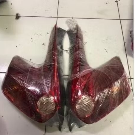 LAMPU BELAKANG NISSAN JUKE ORIGINAL,LAMPU REM NISSA JUKE, STOP REM NISSAN JUKE ORIGINAL GEN 1