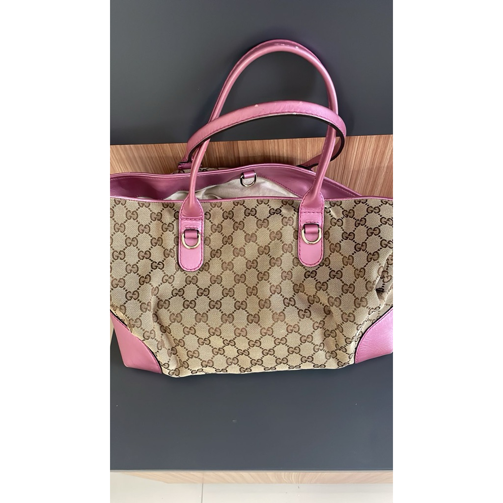 tas Gu**i vintage authentic