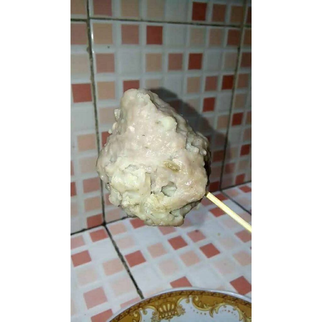 

pentol urat jumbo isi 10 butir