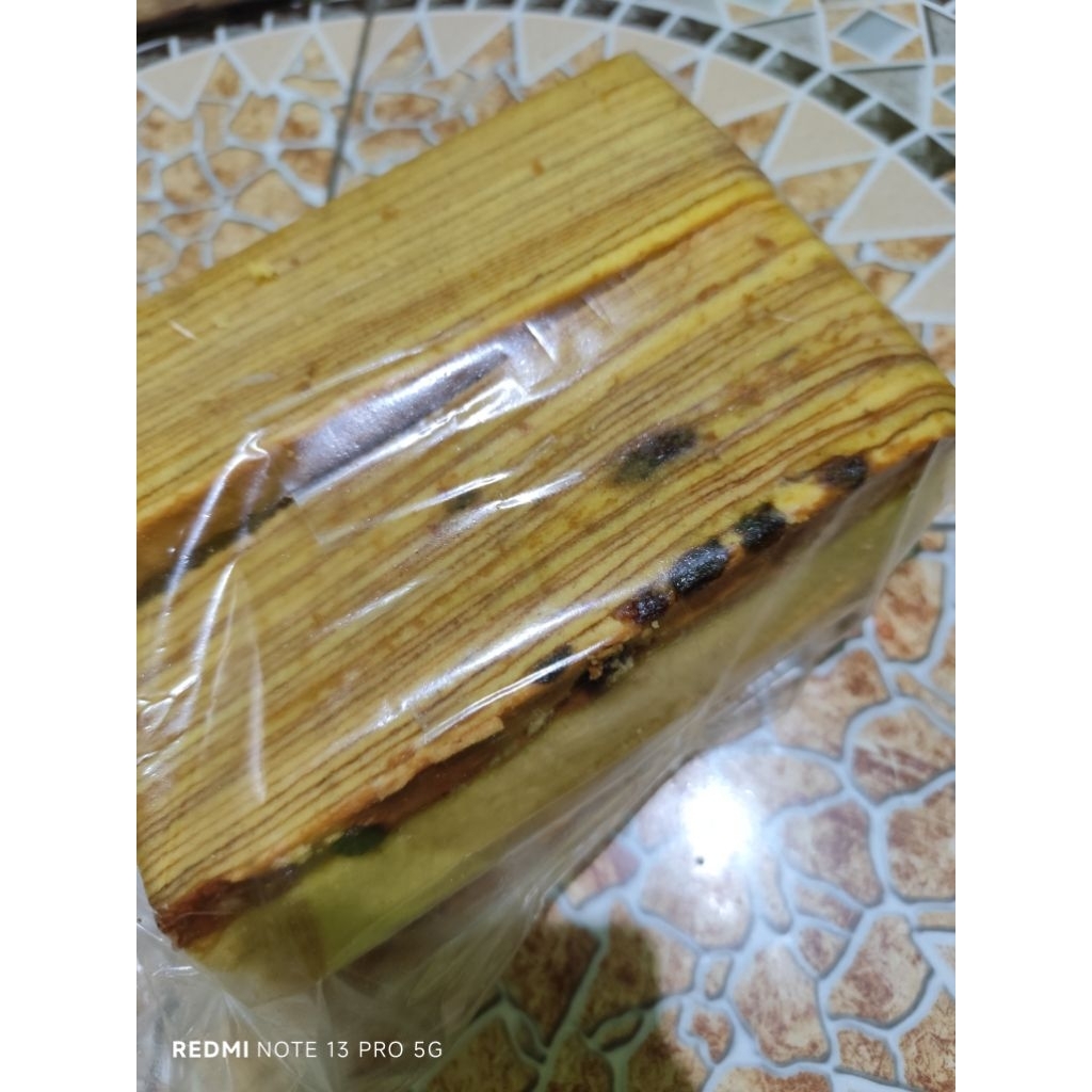 

LAPIS LEGIT PINGGIRAN