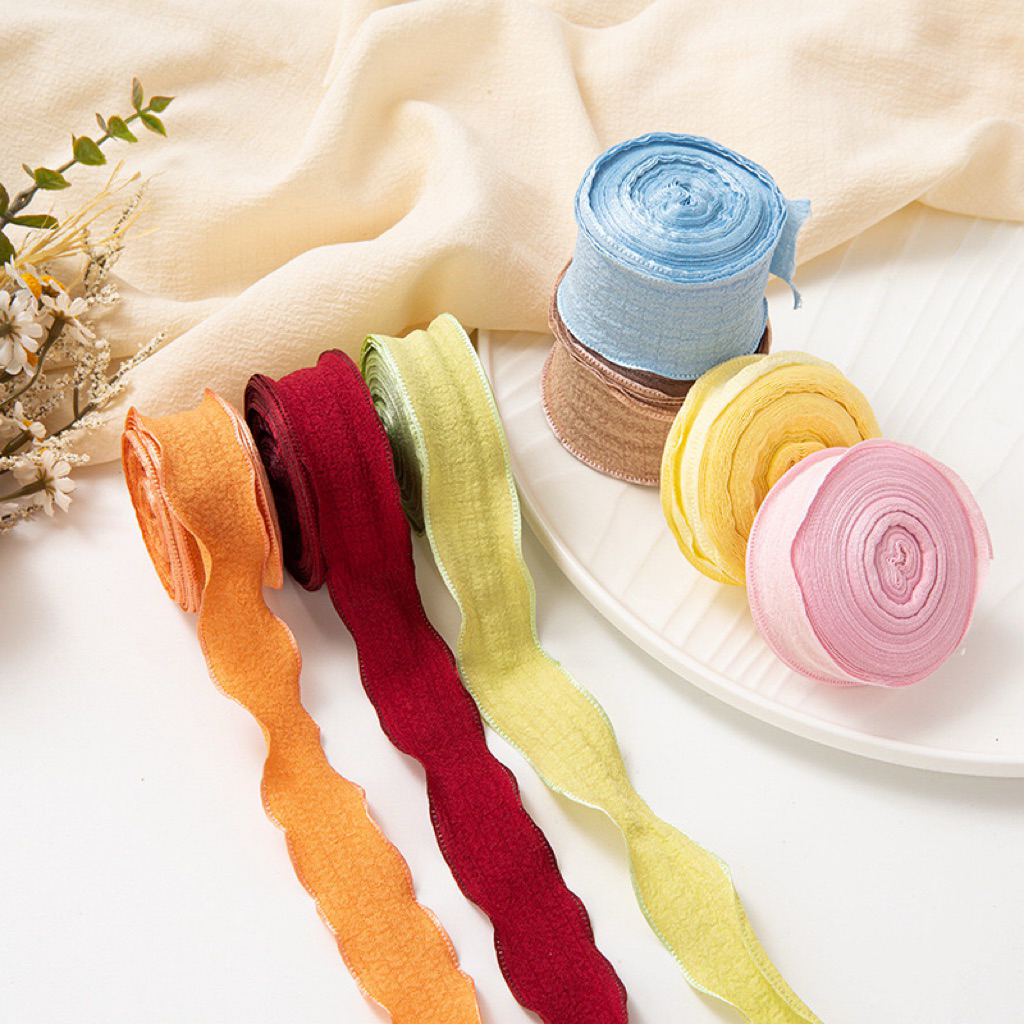 

[1 Roll 10 YARD] Pita Wrinkle Korea 2,5 cm | Pita Korea Gelombang | Wavy Wrinkle Ribbon | Pita Organza | Organza Ribbon | Fishtail Ribbon