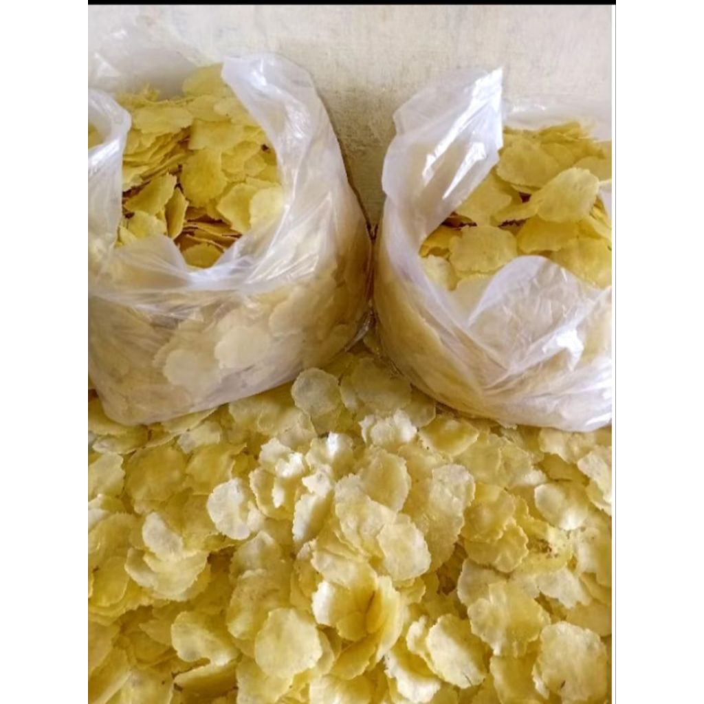 

Setengah kg Emping melinjo mentah super