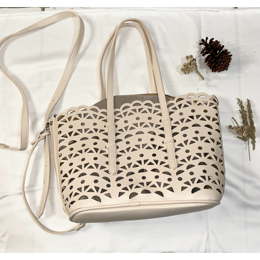 alaia mina bag look alike