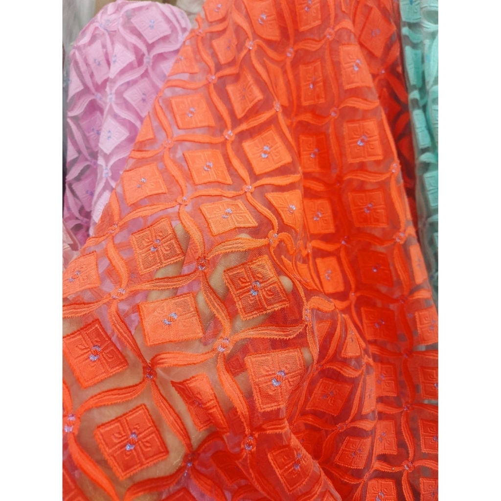 kain organza premium  - kain organza motif timbul  - kain organza original - kain organza kaca (bata