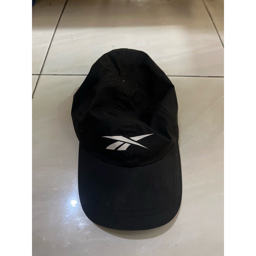 TOPI SPORTS  REEBOK