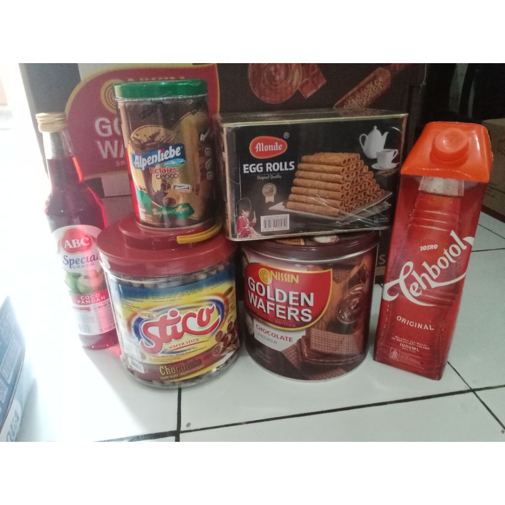 Paket hemat kue kaleng