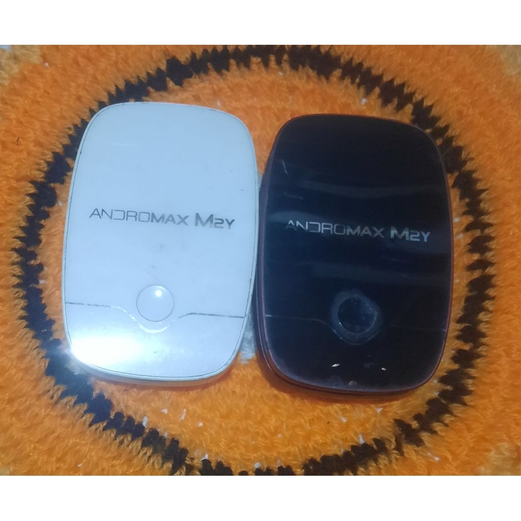 Modem Mifi ANDROMAX M2Y Second Tanpa baterai