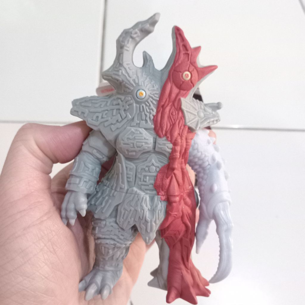 Sofubi bandai ultra monster 500 series hellnarak