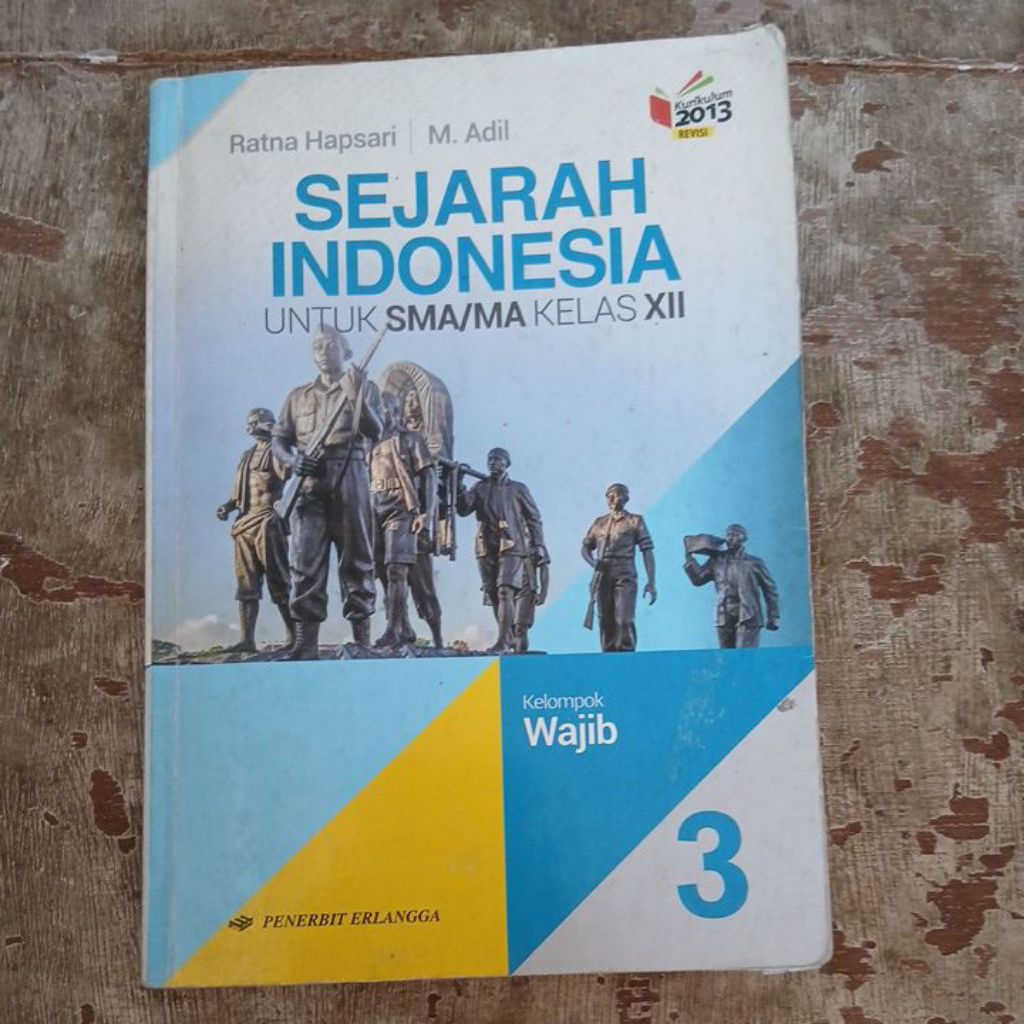 Buku Sejarah Wajib Kelas 12