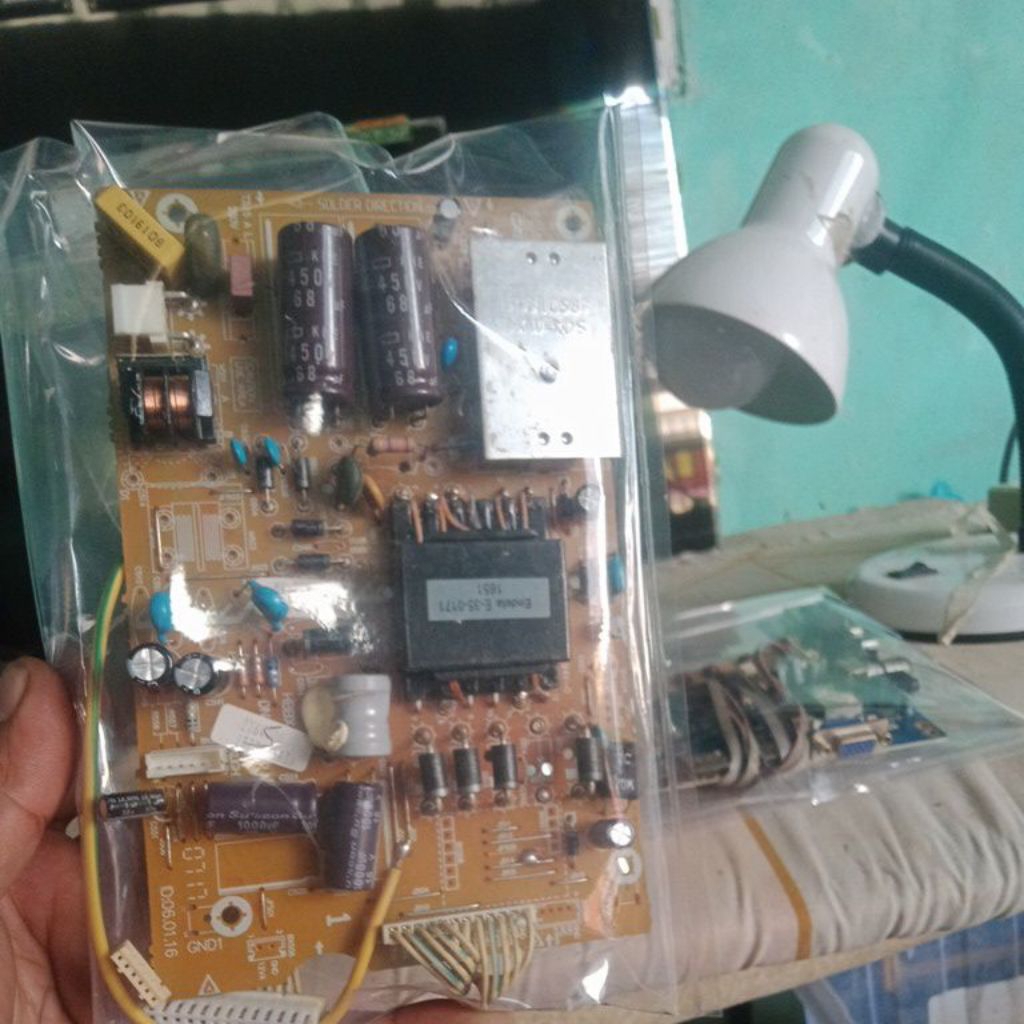 PSU -POWER SUPPLAI POLYTRON PLD 32t711,PLD 32t100