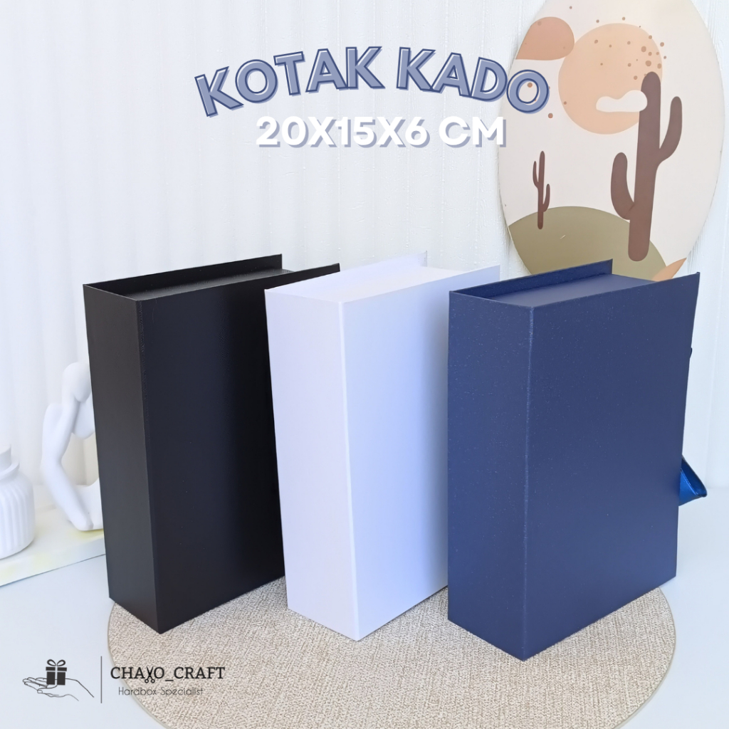 

Kotak Kado / Gift Box / Box Hampers L 20x15x6 cm Polos