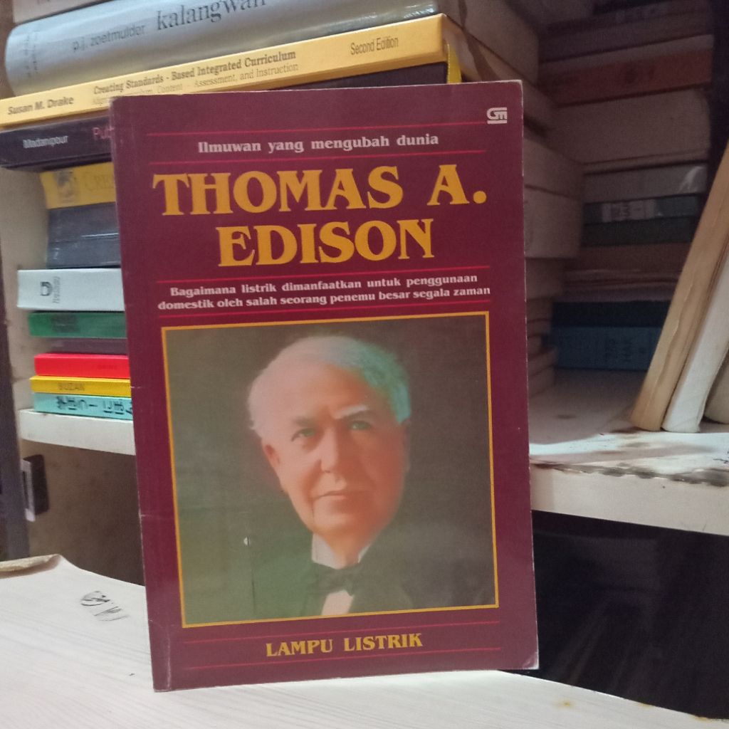 buku thomas A edison ilmuwan yang mengubah dunia,lampu listrik