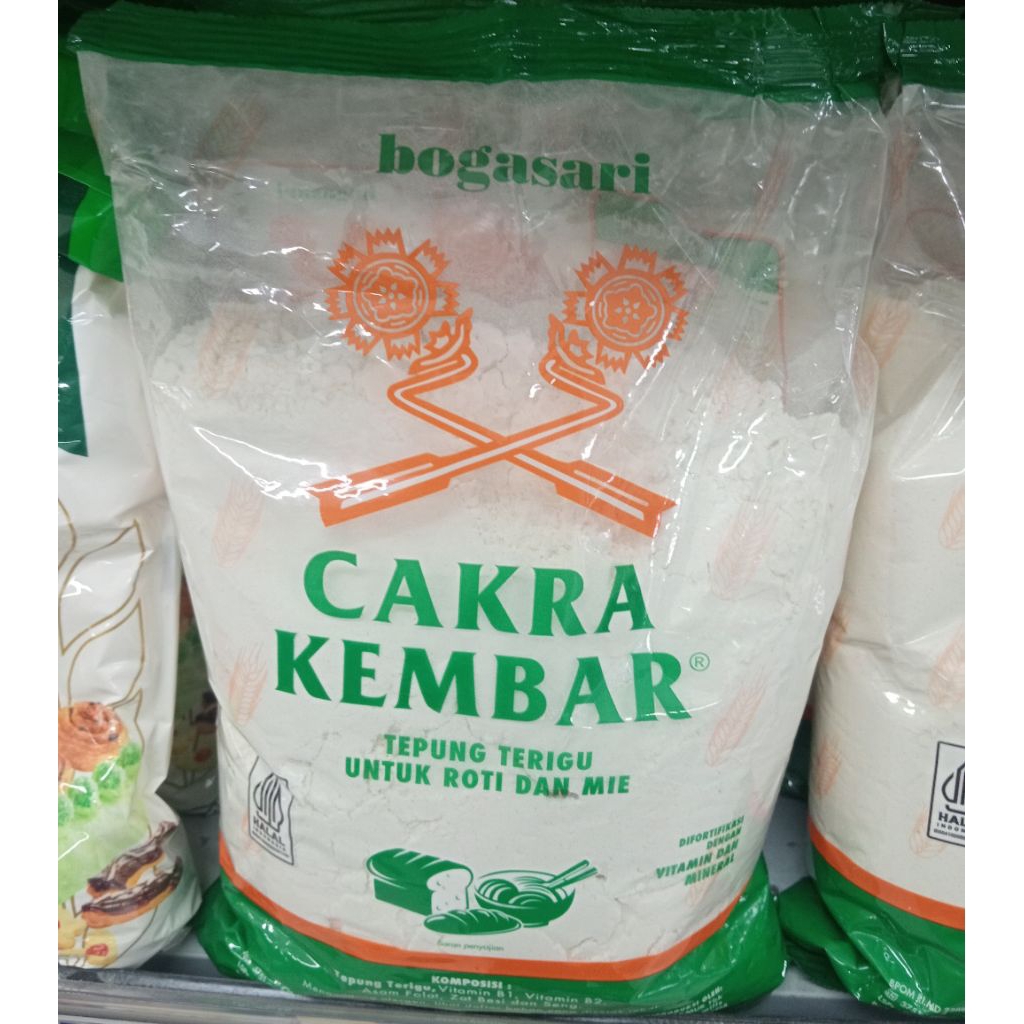 

Cakra Kembar Tepung Terigu Bogasari 1Kg