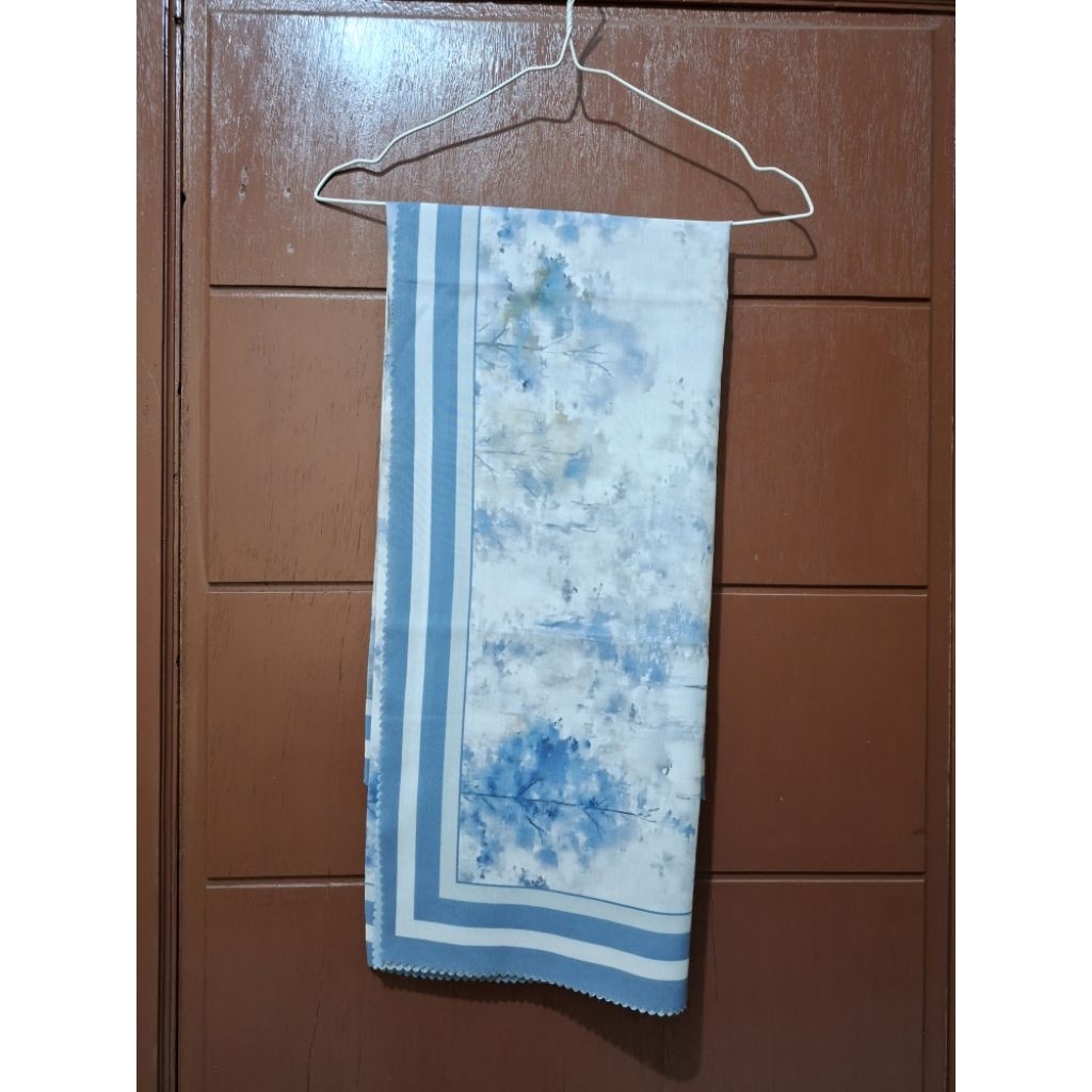 Scarves Hijab Segi 4 Motif Bunga