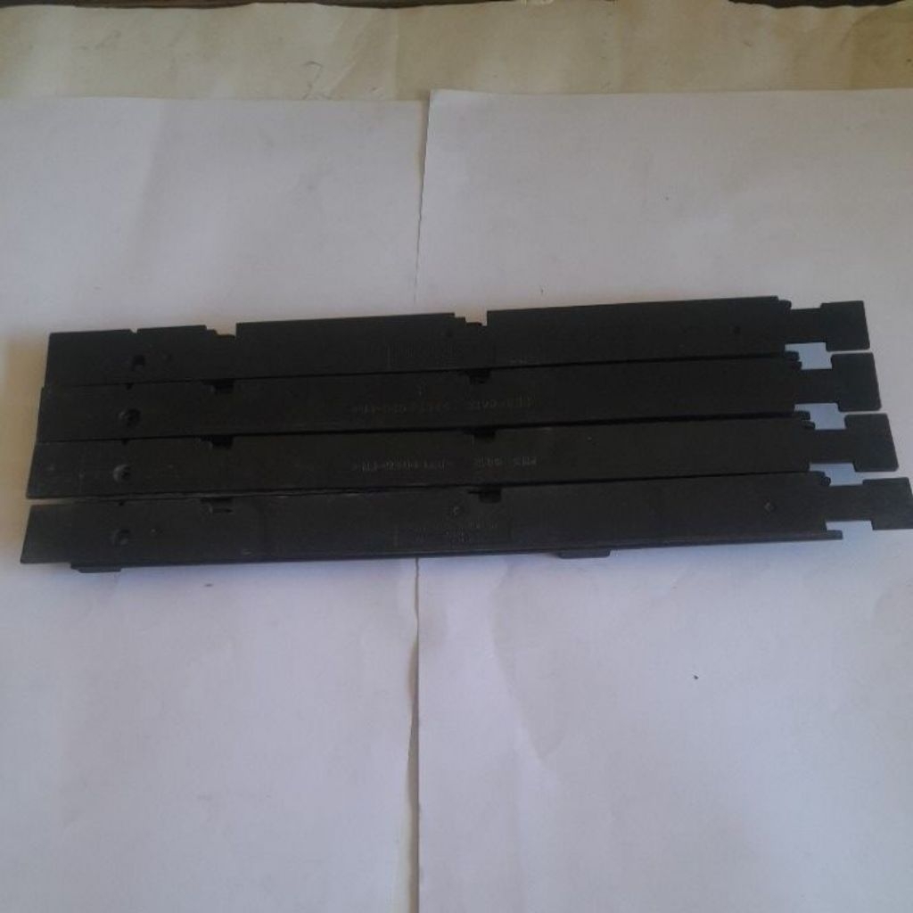 Mesin foto copy kafer penutup kedudukan kabel pemanas unit uper IR 5000/6570/5075