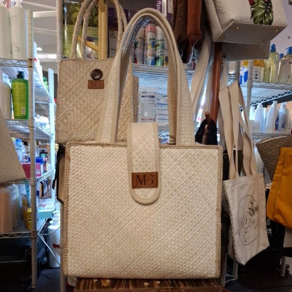 Tas Wanita Jinjing Anyaman pandan