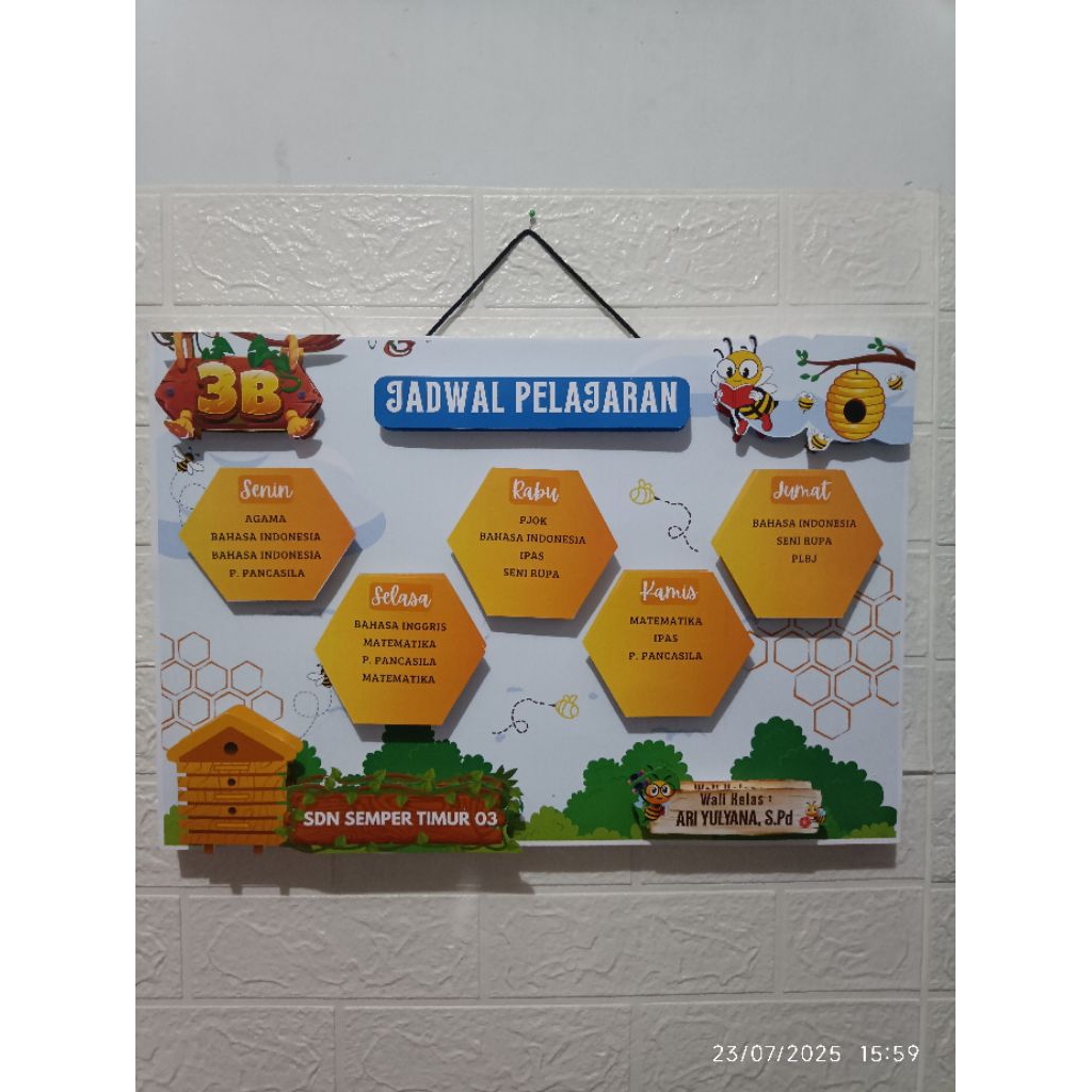 

jadwal pelajaran 3d custom