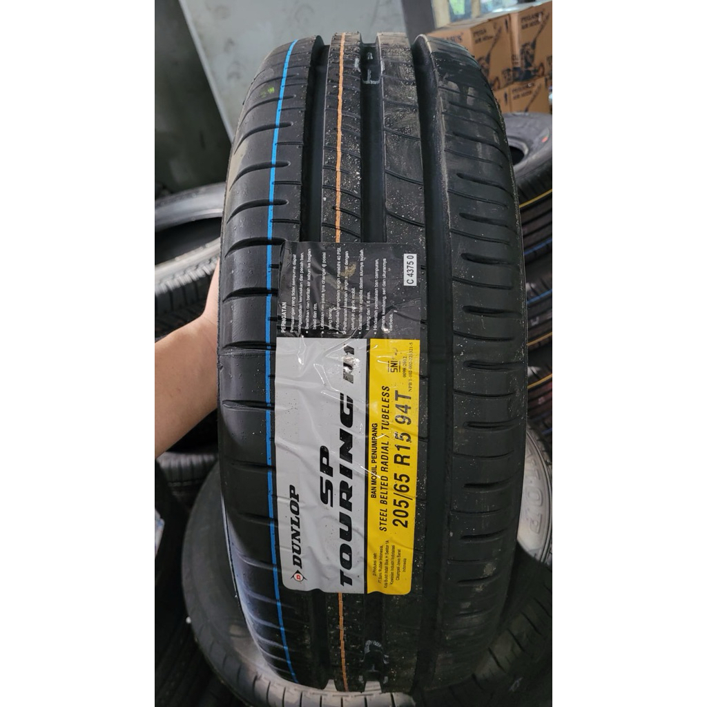 Ban Mobil Dunlop 205 65 R15 15 SP Touring R1 Innova
