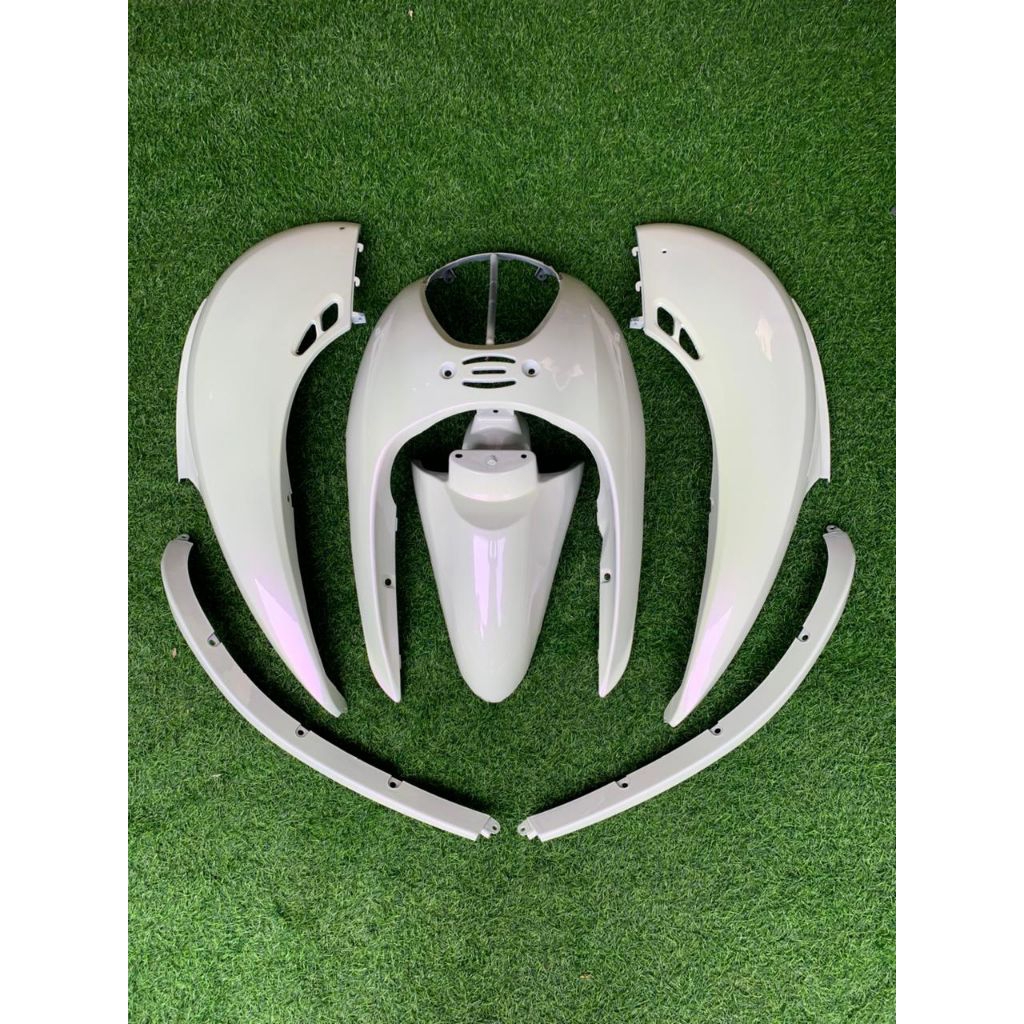 full set body halus Scoopy karbu 2010-2012 putih lembayung ungu