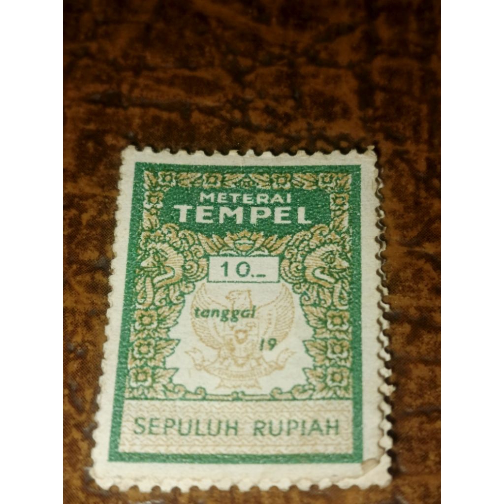 

Materai Tempel 10 Rupiah tahun 1976-1980 Kondisi Sesuai Foto