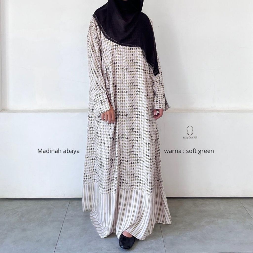 Abaya Madinah Madani Thelabel