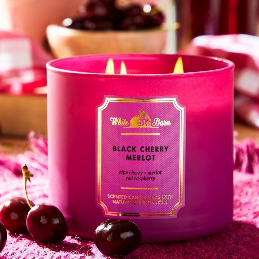 BBW BLACK CHERRY MERLOT 3 WICK SCENTED CANDLE MADE WITH NATURAL ESSENTIAL OILS 411 G LUSH FRUITY ELE