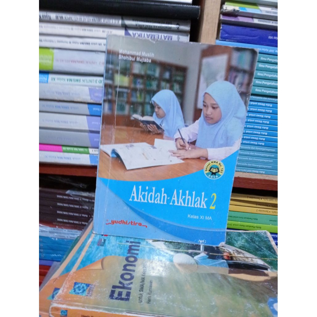buku aqidah akhlak kelas 11 penerbit Yudhistira