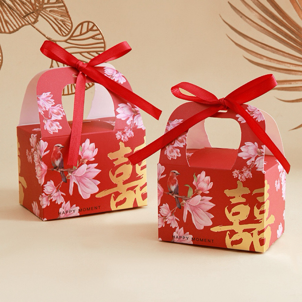 

TERBARU Paperbag Box Premium souvenir Nikah, Sangjit Teapai / Paper Bag Untuk Handuk, Travel Parfum Permen Coklat / Goodie Bag Wedding Shuangxi Phangteh / Paper bag Red Handuk Suvenir Pernikahan / Kotak Box Handuk Nikah / Candy Flower Box