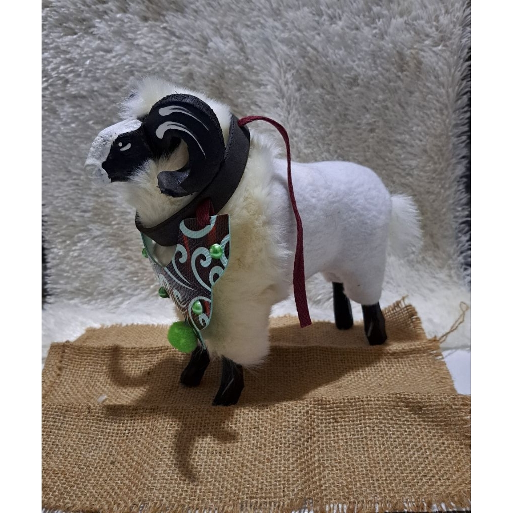 miniatur domba garut, mainan anak paling populer, mainan anak domba garut terlaris, kado ulang tahun